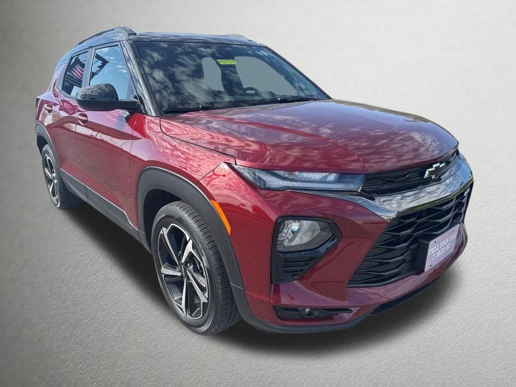 Used 2023 Chevrolet TrailBlazer RS w/ Sun and Liftgate Package FWD image 1
