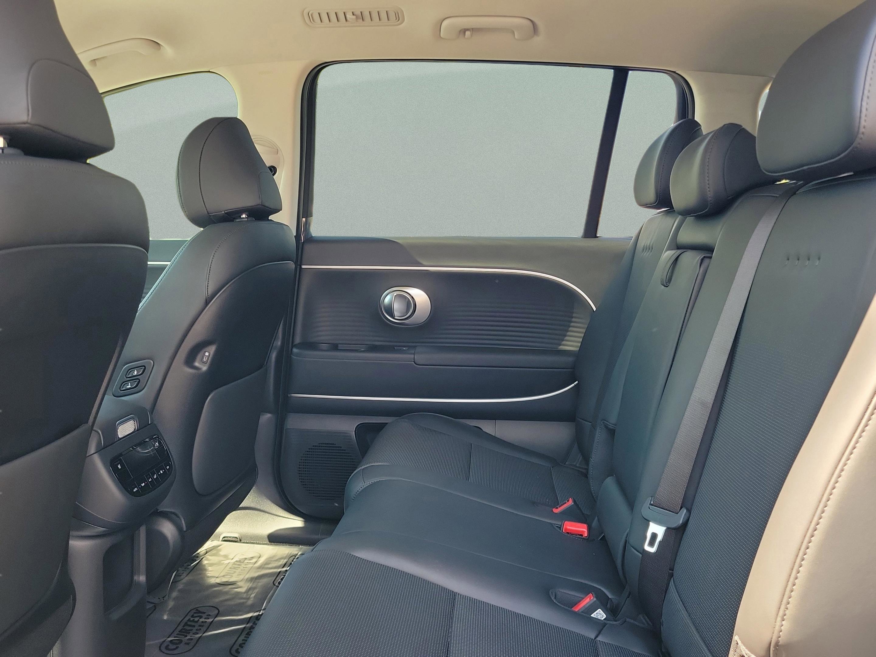 New 2026 Hyundai Ioniq 9 SEL image 27