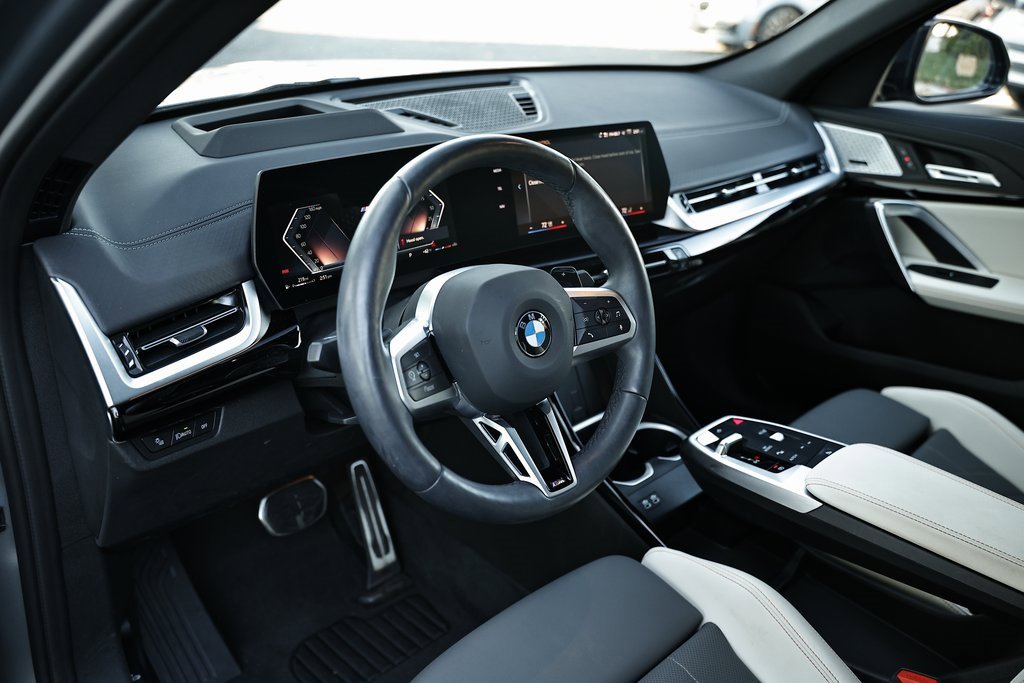 Certified 2025 BMW X2 xDrive28i w/ Technology Package image 21