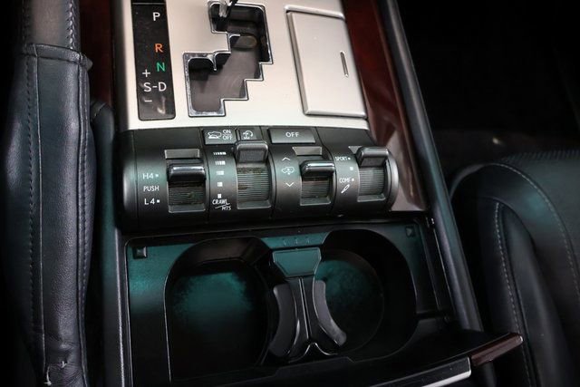 Used 2015 Lexus LX 570 4WD image 21