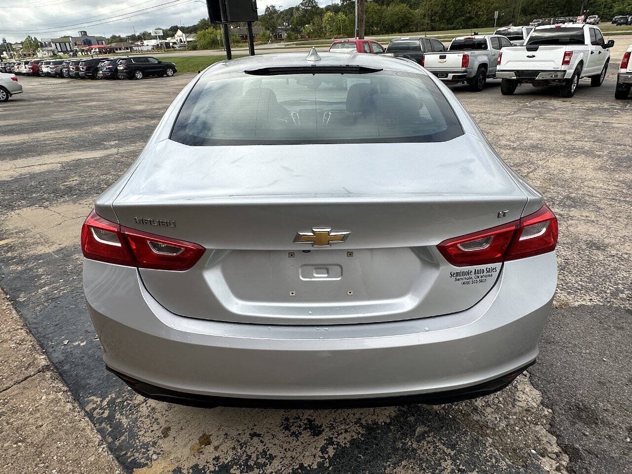 Used 2018 Chevrolet Malibu LT FWD image 7