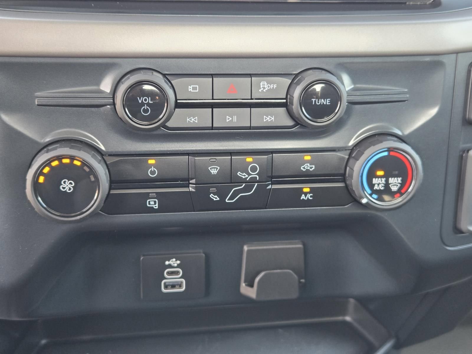 Used 2025 Ford F150 XL image 12