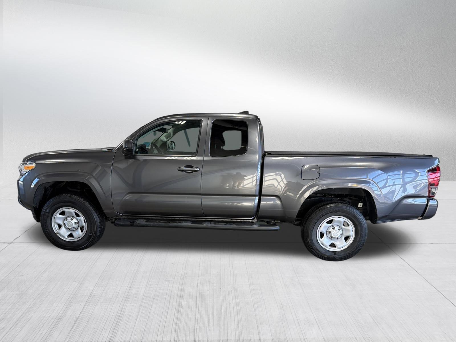 Used 2022 Toyota Tacoma SR w/ SR Convenience Package image 5