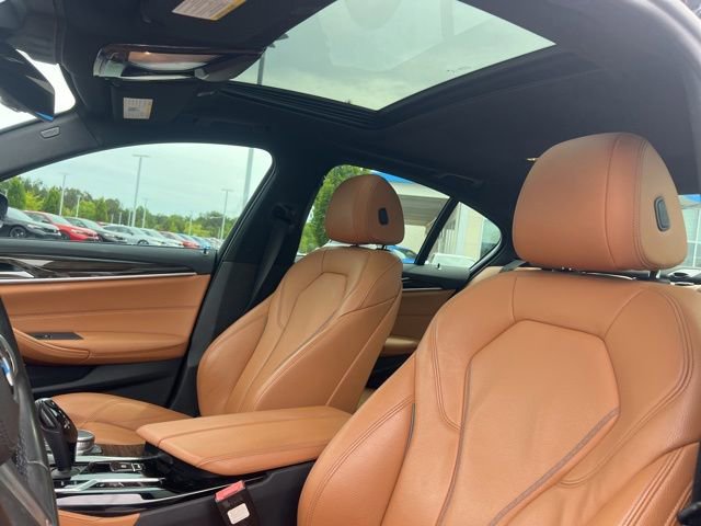 Used 2021 BMW 540i w/ M Sport Package RWD image 14