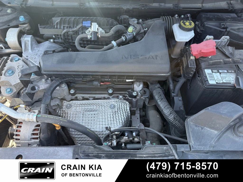 Used 2017 Nissan Rogue SV w/ SV Premium Package FWD image 28