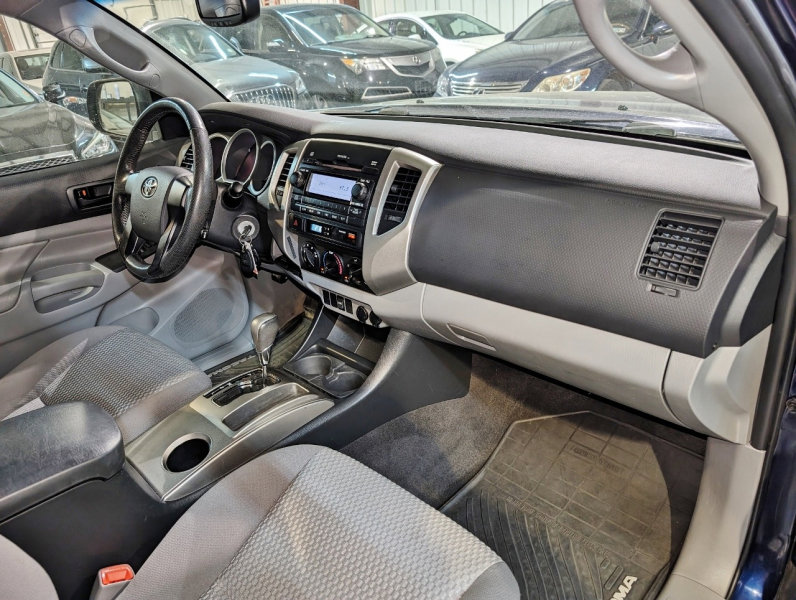 Used 2012 Toyota Tacoma 2WD Access Cab image 30