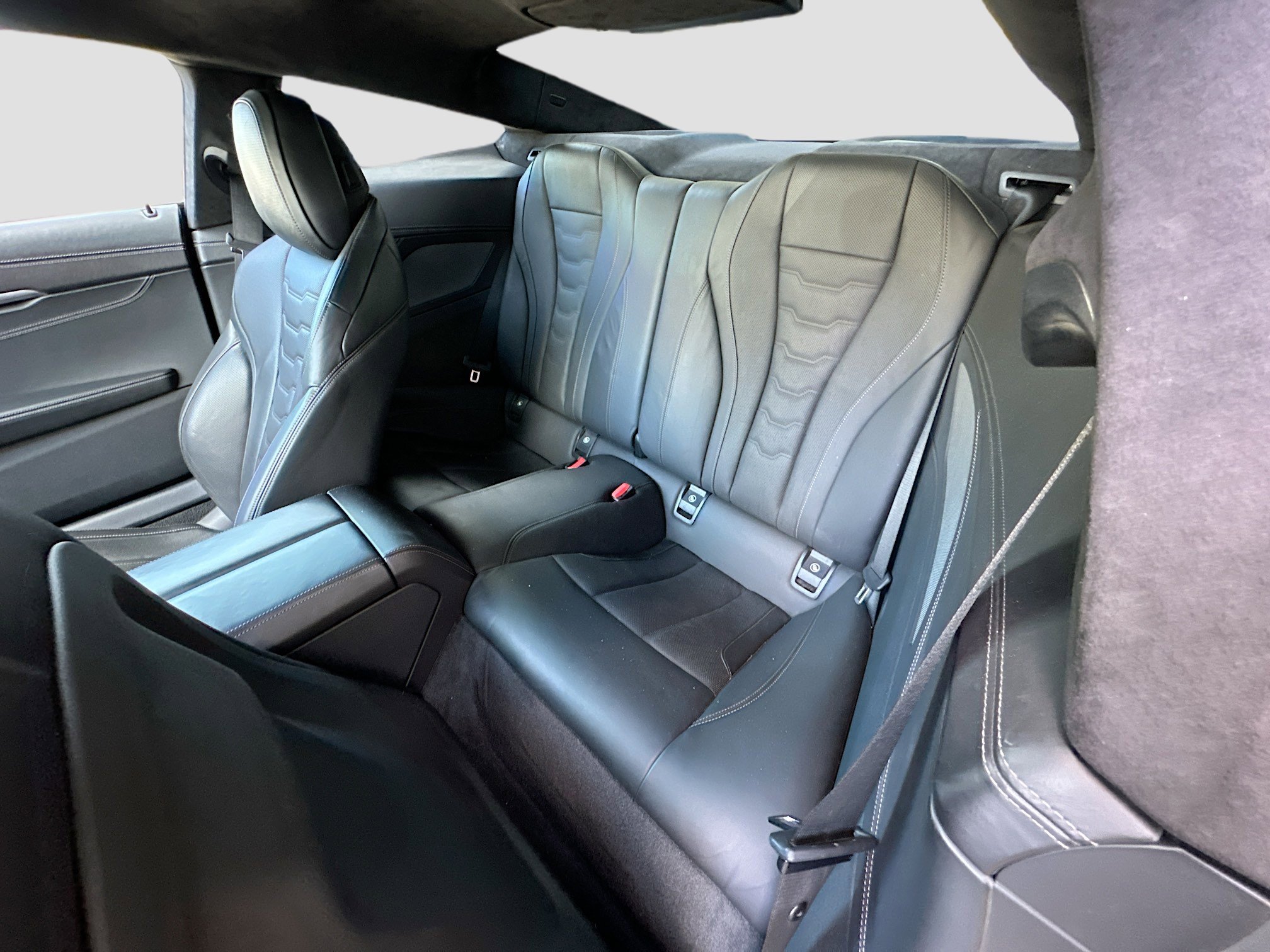 Used 2022 BMW M850i xDrive Coupe image 25