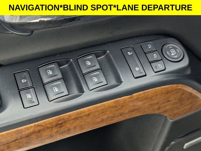 Used 2018 Chevrolet Silverado 2500 High Country w/ Duramax Plus Package image 12