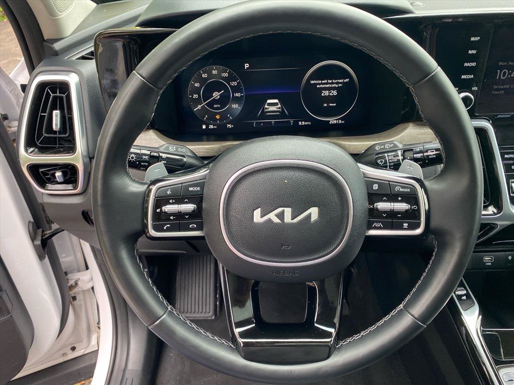 Certified 2023 Kia Sorento SX Prestige AWD/4WD image 11