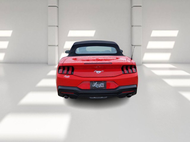 Used 2024 Ford Mustang Convertible image 6