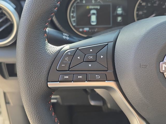 New 2025 Nissan Versa SR w/ Trunk Package image 28