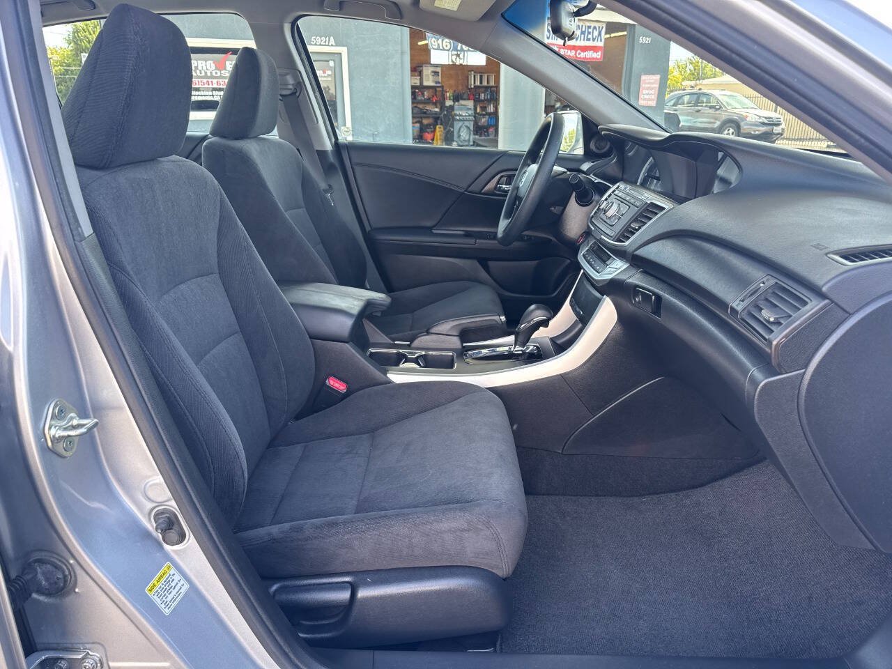 Used 2013 Honda Accord EX image 12