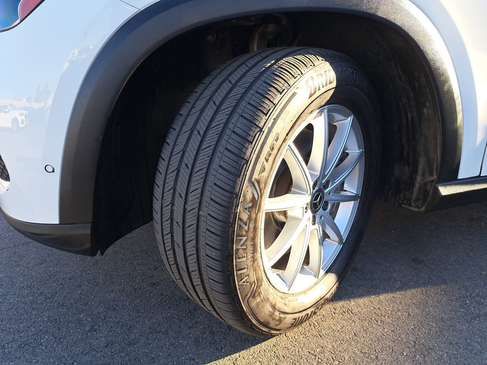 Used 2024 Mercedes-Benz GLE 450e 4MATIC image 37