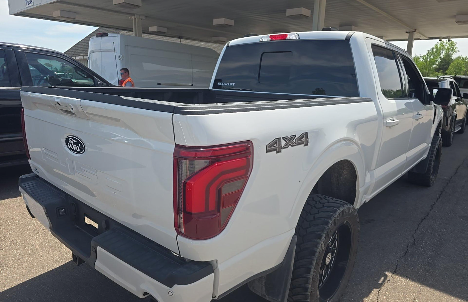 Used 2025 Ford F150 Lariat AWD/4WD image 4