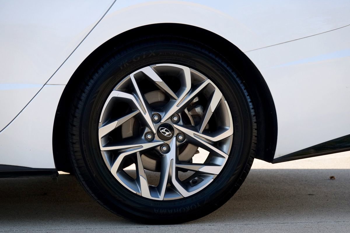 Used 2021 Hyundai Sonata SEL image 25