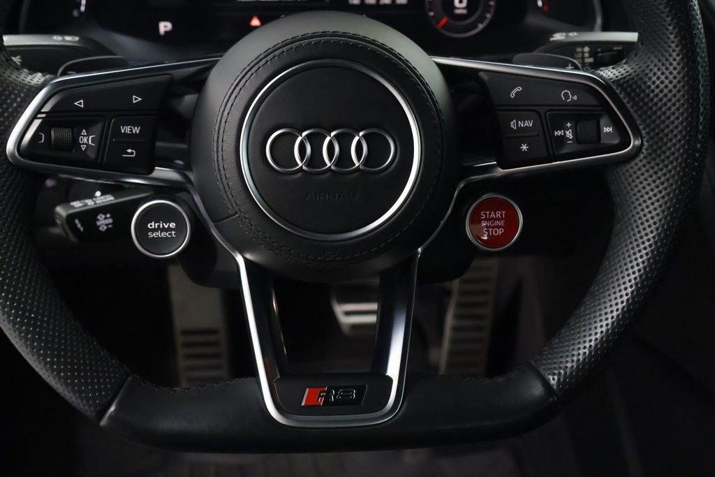 Used 2021 Audi R8 V10 w/ Premium Package RWD image 17