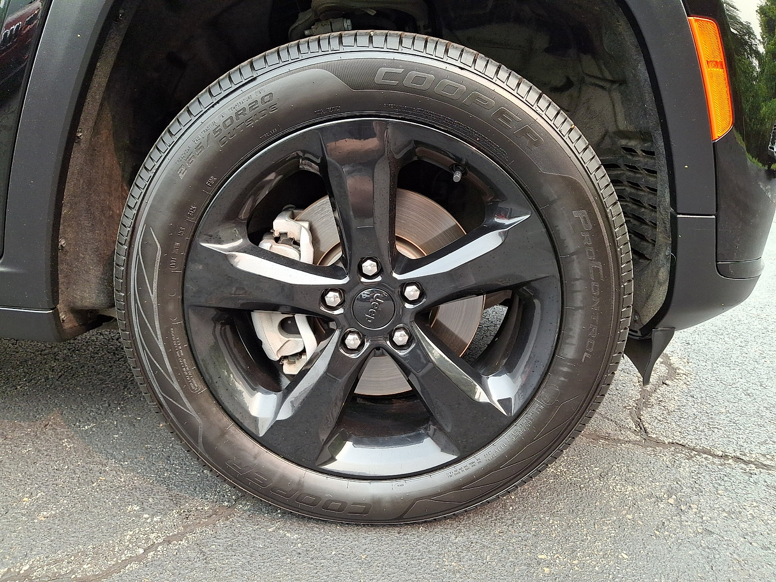Certified 2021 Jeep Grand Cherokee L Laredo AWD/4WD image 8