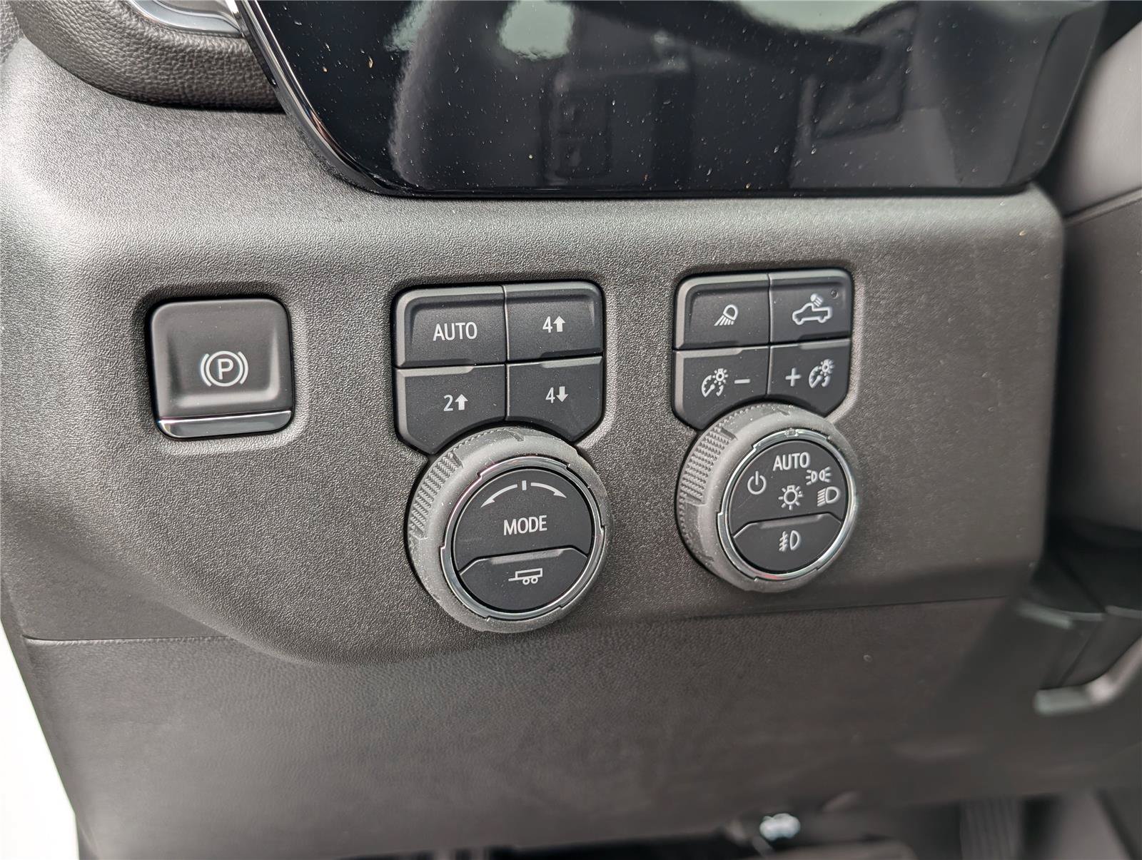 New 2025 Chevrolet Silverado 1500 RST AWD/4WD image 18