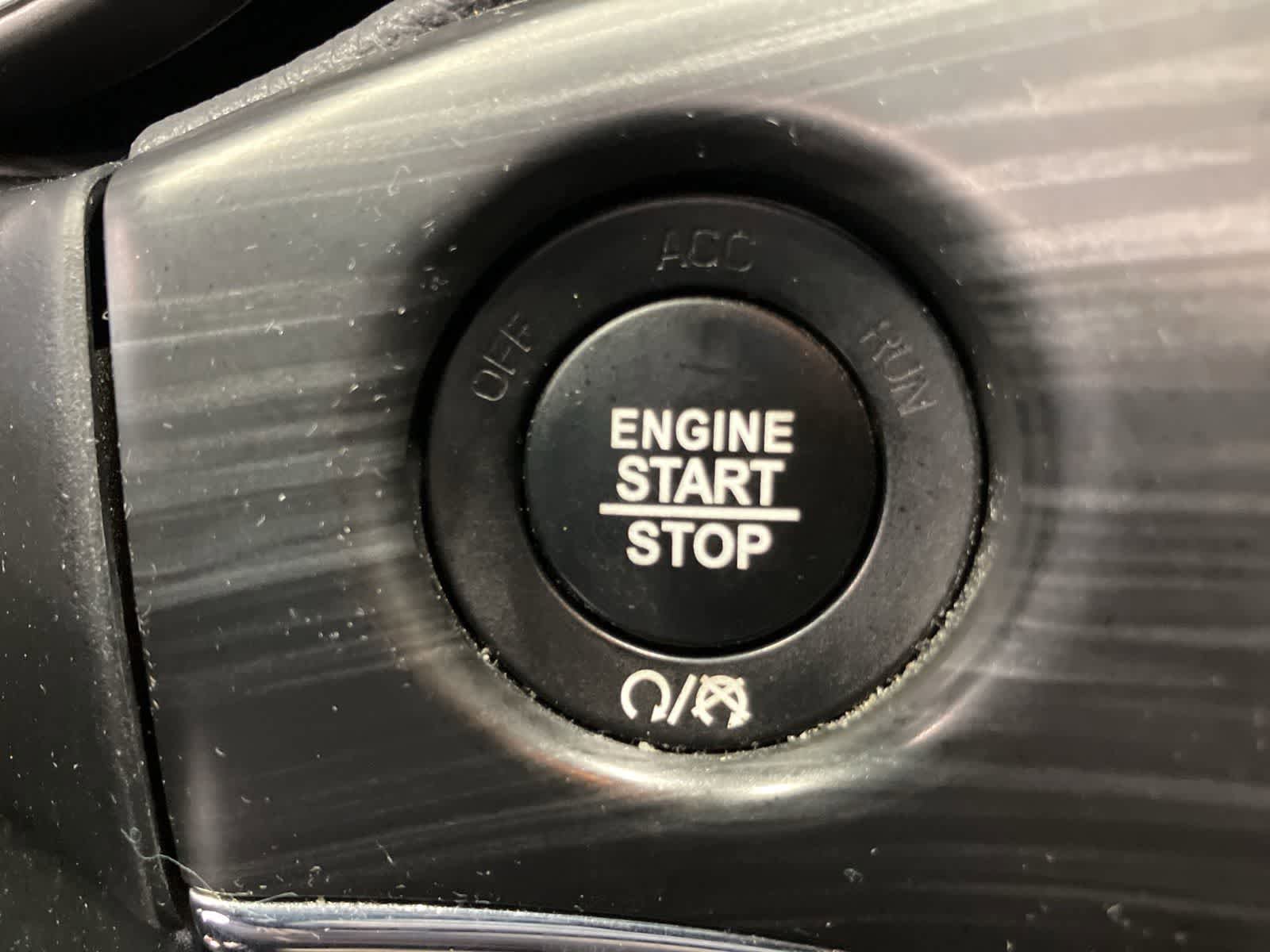 Used 2019 Jeep Grand Cherokee Limited image 21