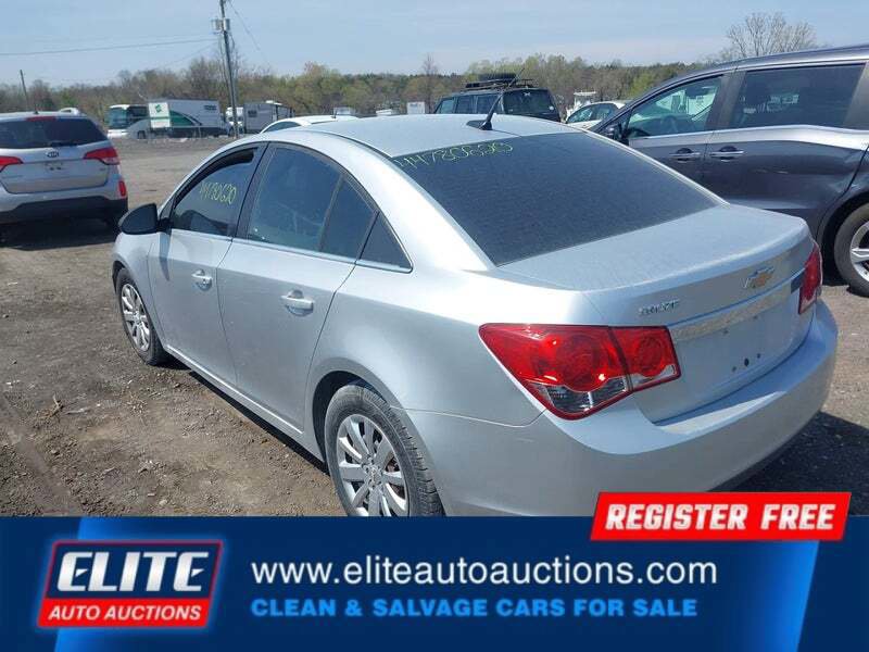 Used 2012 Chevrolet Cruze LS w/ Connectivity Package image 5