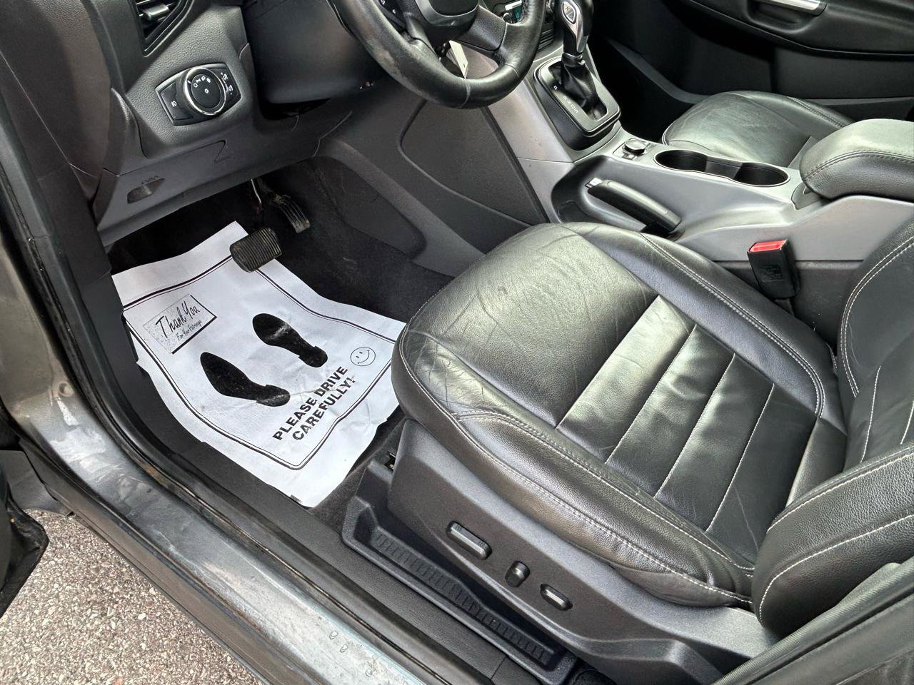 Used 2015 Ford Escape SE w/ Leather Comfort Package AWD/4WD image 10