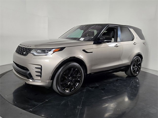 Used 2021 Land Rover Discovery S R-Dynamic image 2