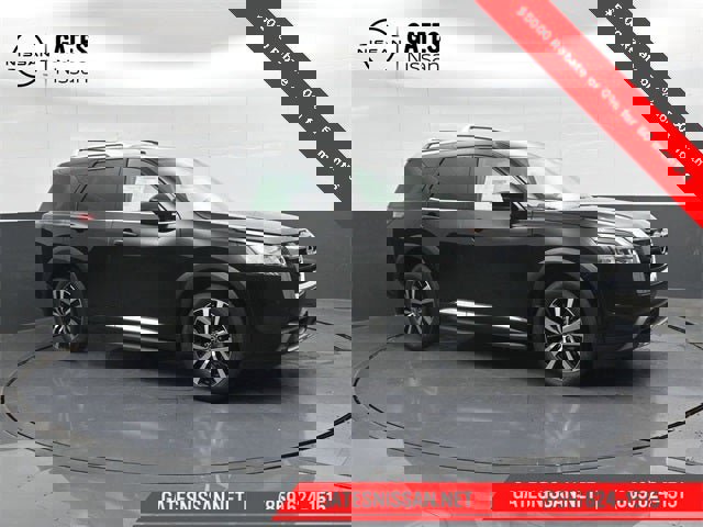 New 2025 Nissan Pathfinder Platinum