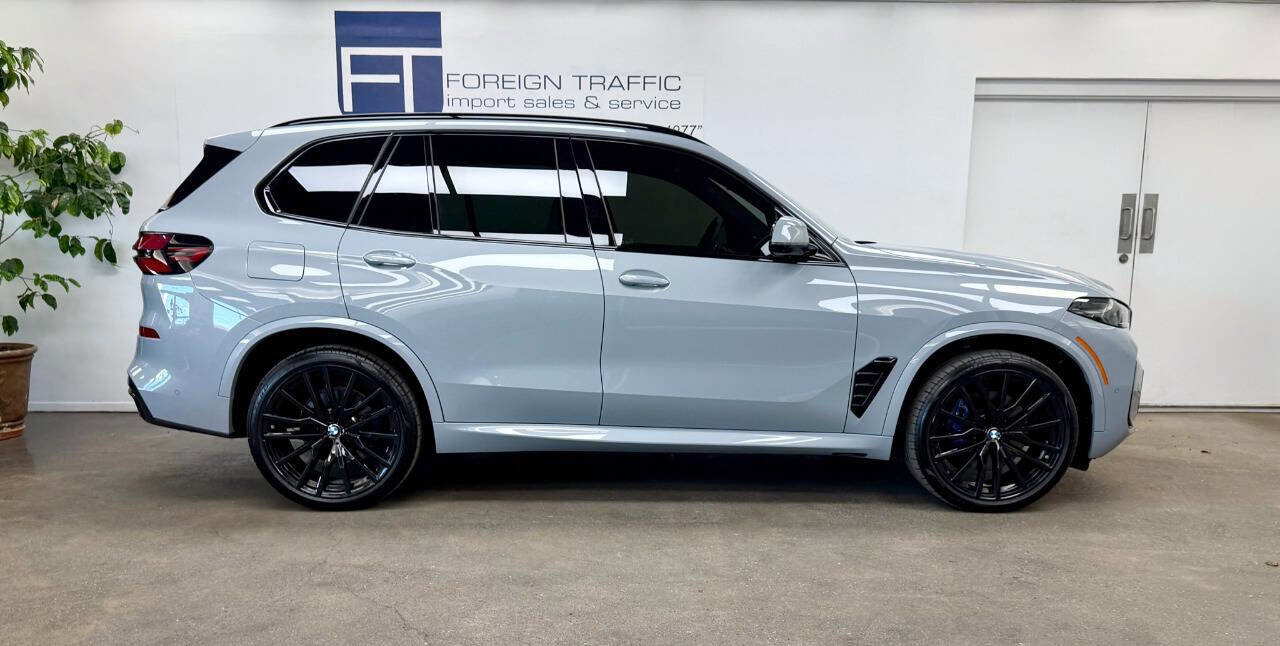 Used 2025 BMW X5 xDrive40i w/ M Sport Package image 13