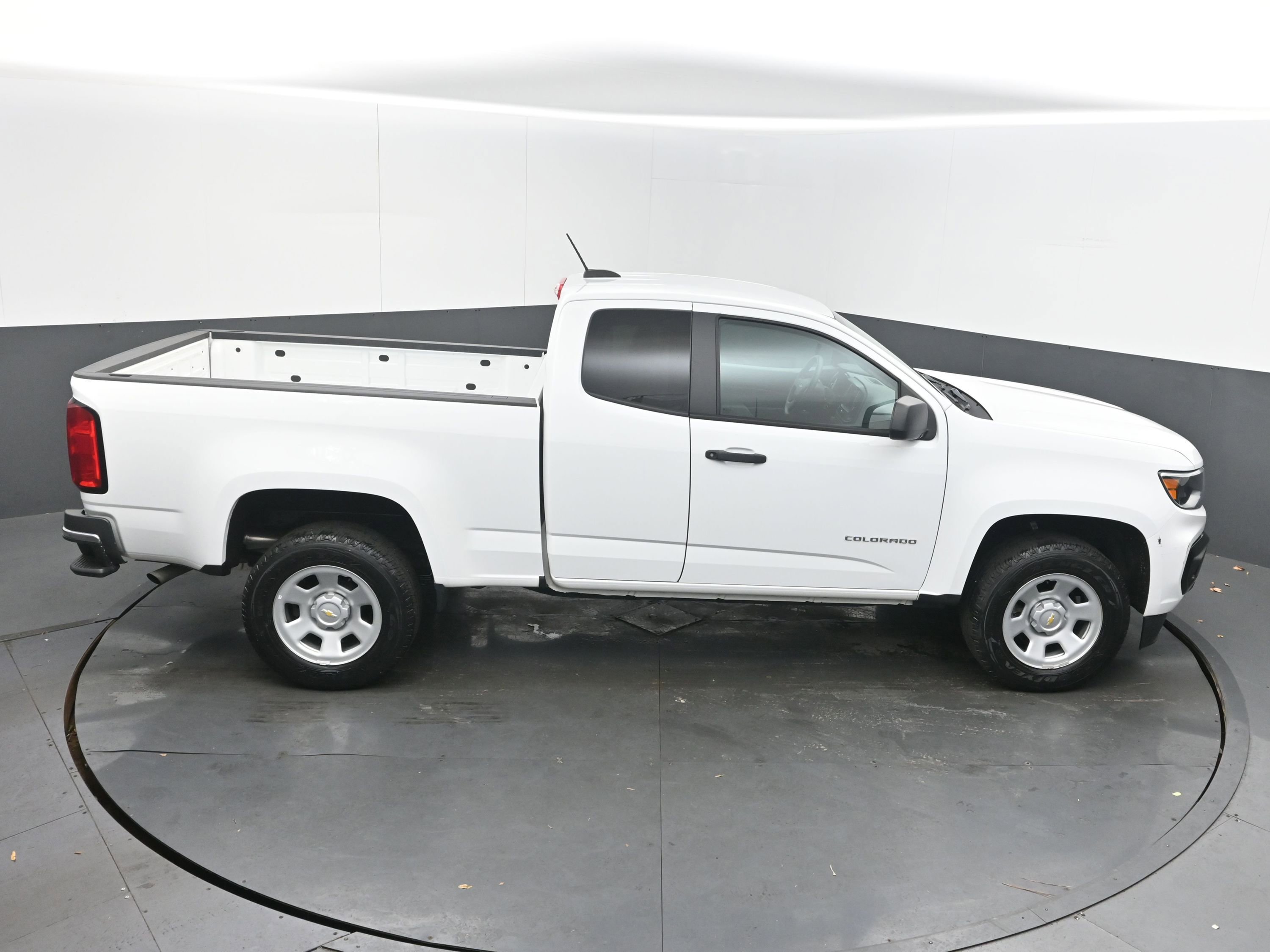 Used 2022 Chevrolet Colorado W/T image 35