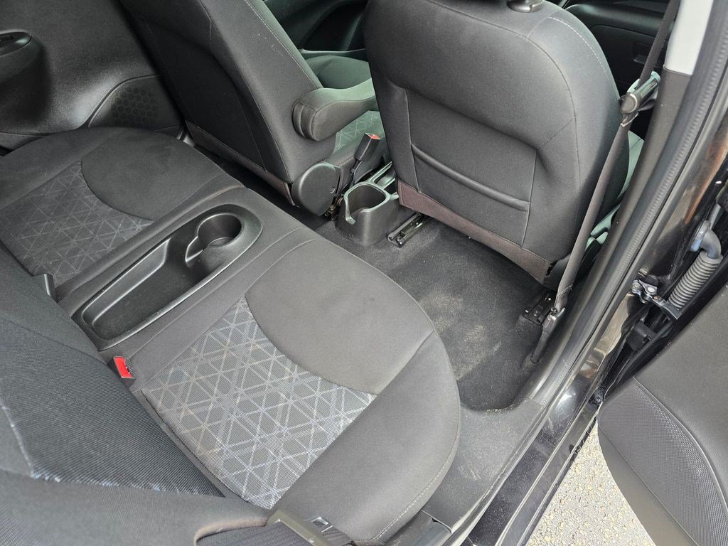 Used 2021 Chevrolet Spark LT FWD image 29