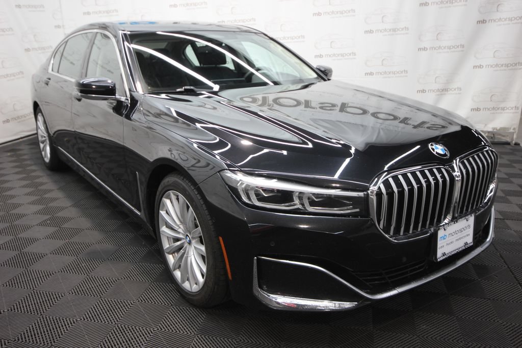 Used 2022 BMW 740i xDrive w/ Premium Package AWD/4WD image 11