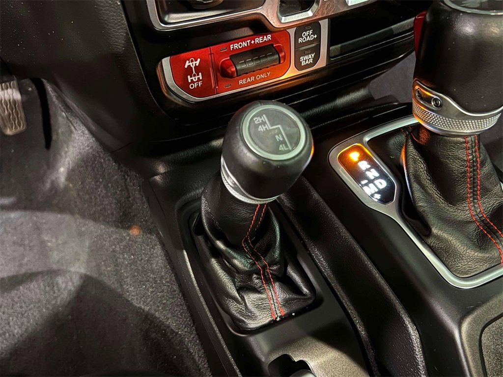 Used 2022 Jeep Wrangler Unlimited Rubicon w/ LED Lighting Group image 28