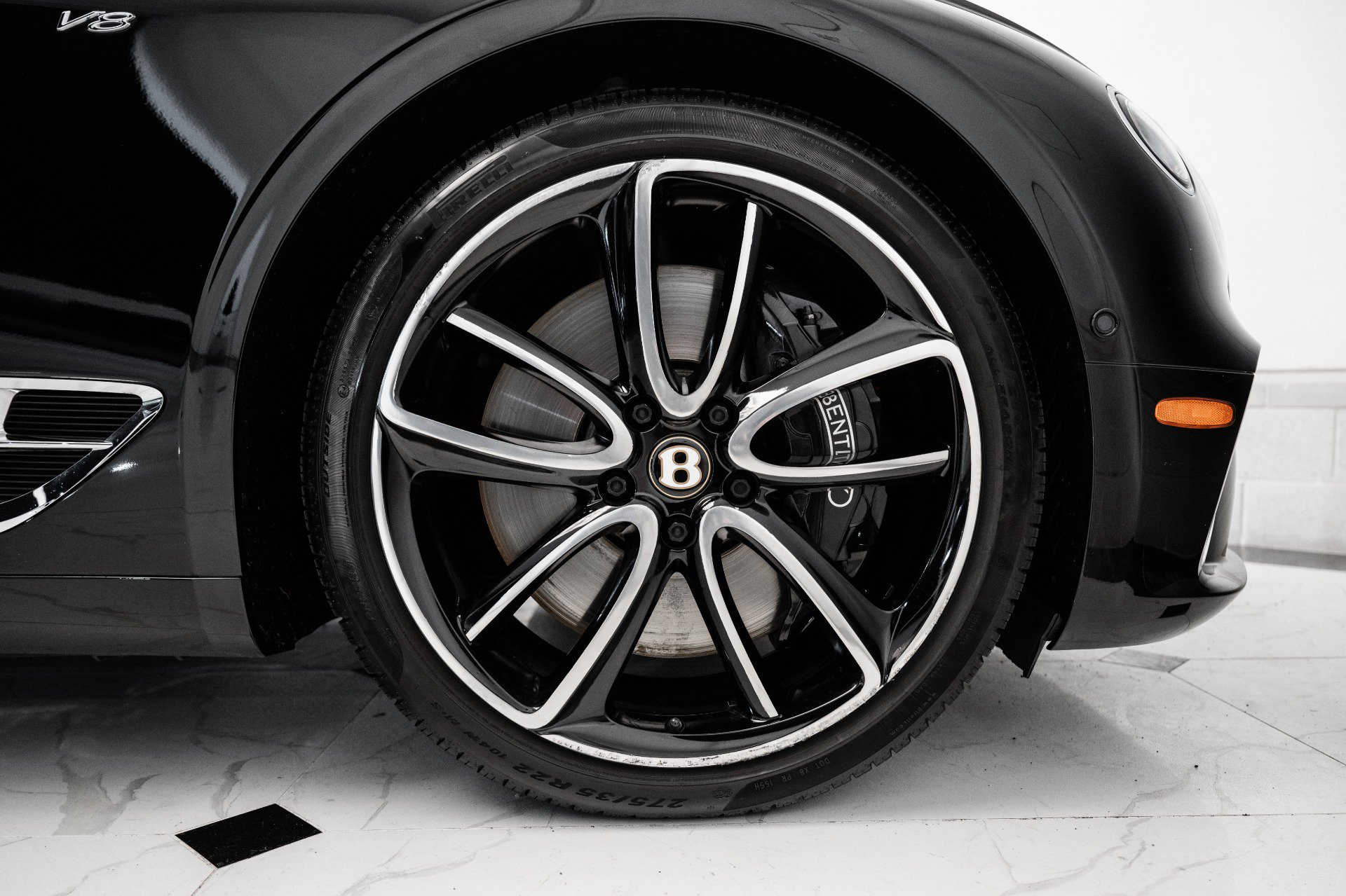 Certified 2020 Bentley Continental GT V8 AWD/4WD image 17