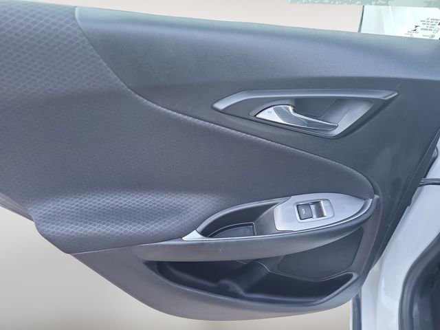 Used 2023 Chevrolet Malibu LS image 19