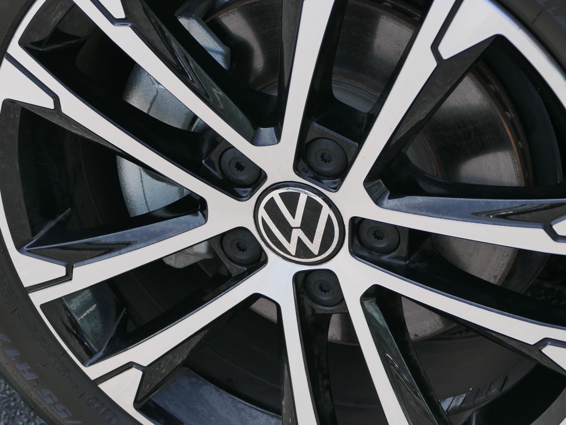 Used 2023 Volkswagen Jetta Sport FWD image 11