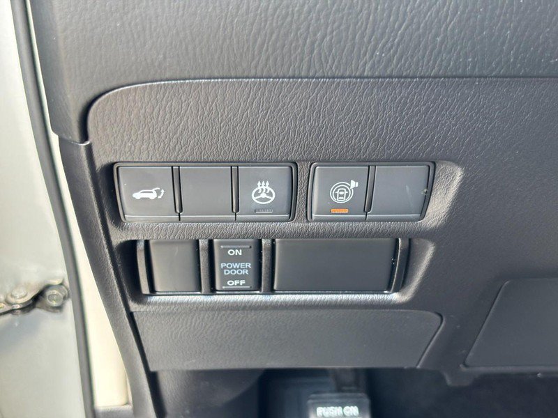 Used 2023 Nissan Armada Platinum w/ Captain's Chairs Package AWD/4WD image 21