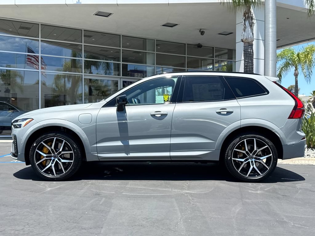 New 2026 Volvo XC60 T8 Polestar w/ Protection Package Premier AWD/4WD image 2