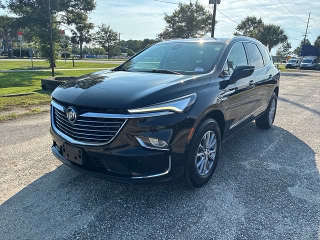 Used 2024 Buick Enclave Essence w/ Technology Package FWD image 7
