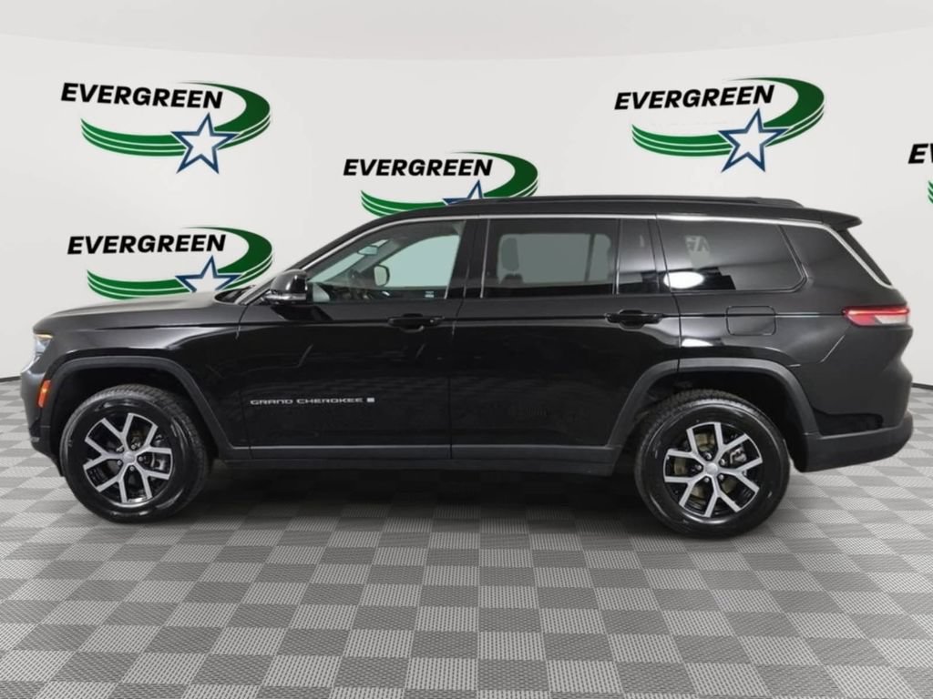 Used 2024 Jeep Grand Cherokee L Limited w/ Luxury Tech Group II AWD/4WD image 2