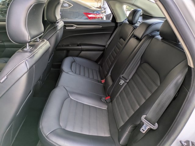 Certified 2018 Ford Fusion Energi SE image 18