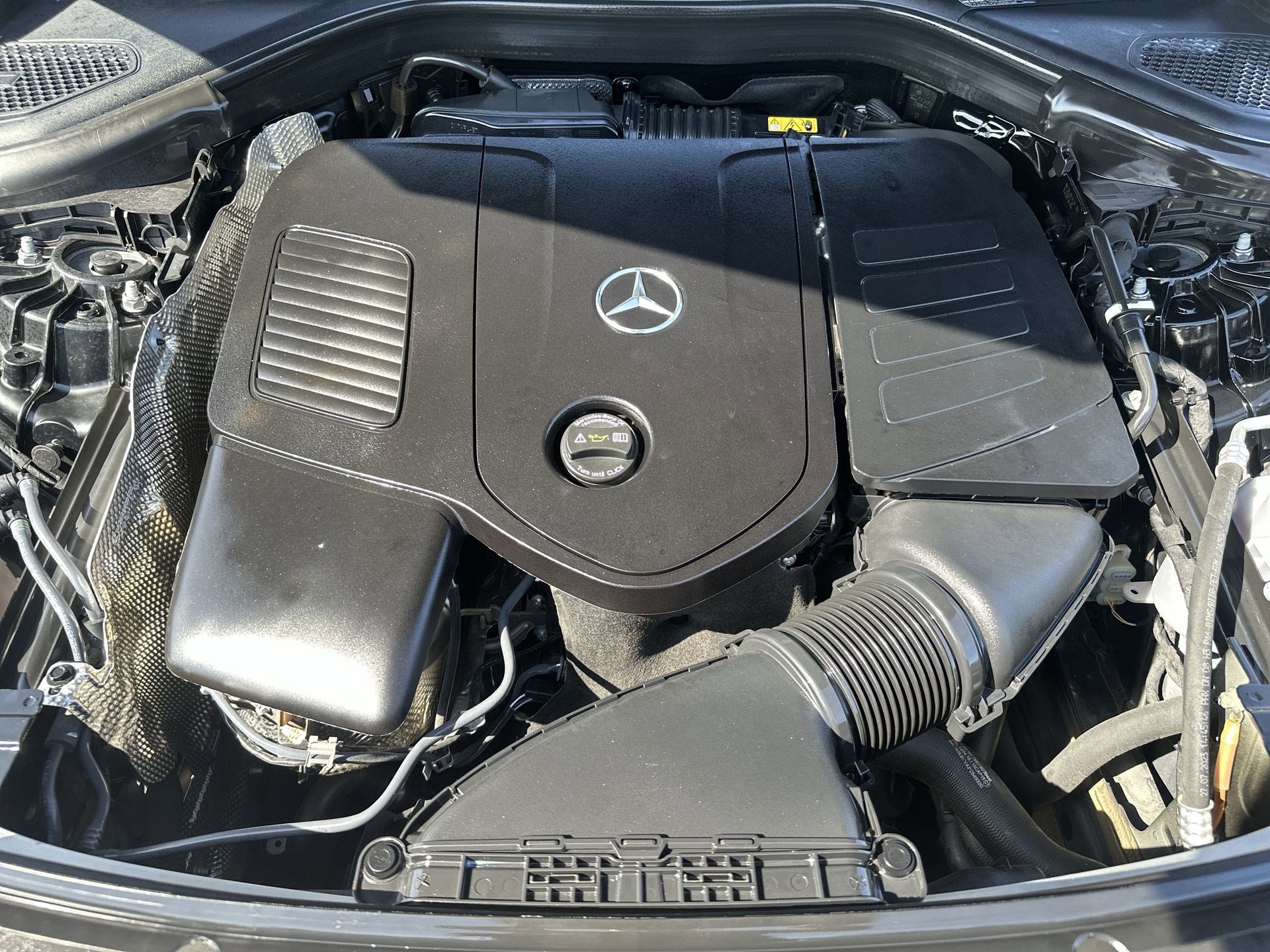 Used 2024 Mercedes-Benz GLC 300 image 18
