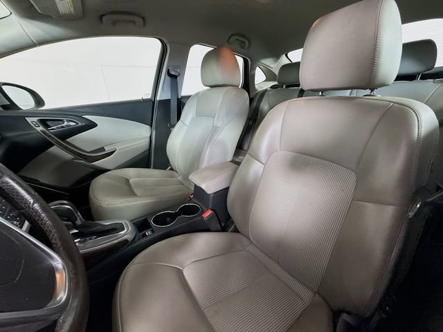 Used 2016 Buick Verano FWD image 18