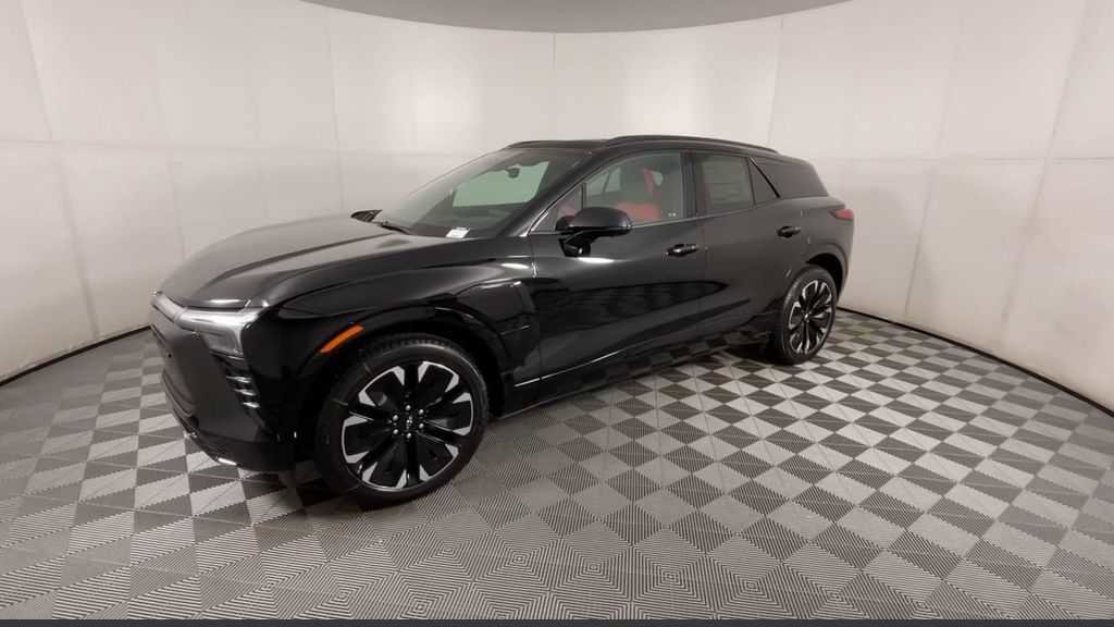 New 2025 Chevrolet Blazer EV RS image 9
