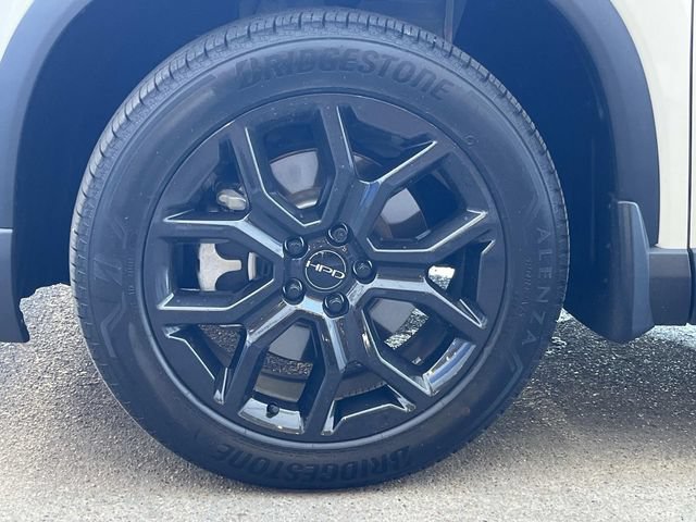 Certified 2025 Honda Pilot Touring image 7