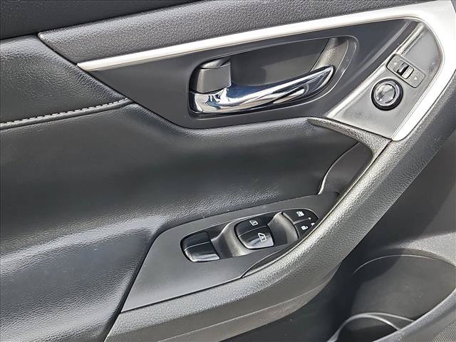 Used 2018 Nissan Altima 2.5 SL FWD image 10