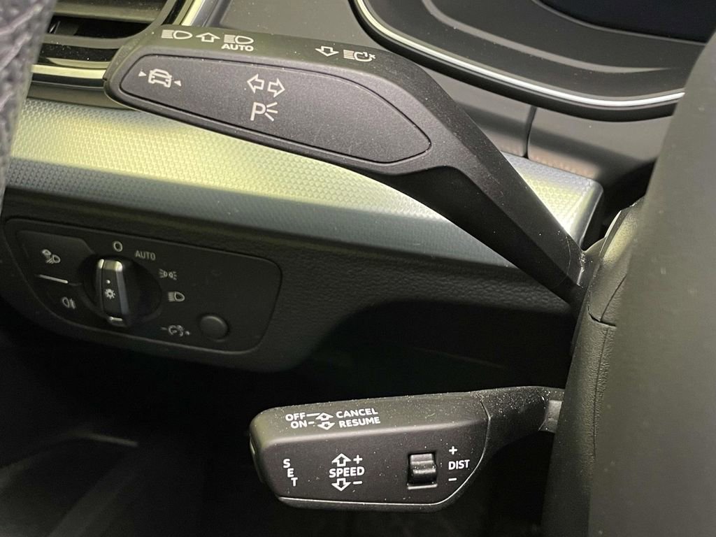 Certified 2025 Audi Q5 2.0T Premium Plus w/ Premium Plus Package image 41