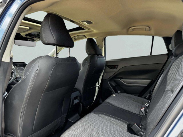 Used 2024 Subaru Crosstrek 2.0i Premium AWD/4WD image 37