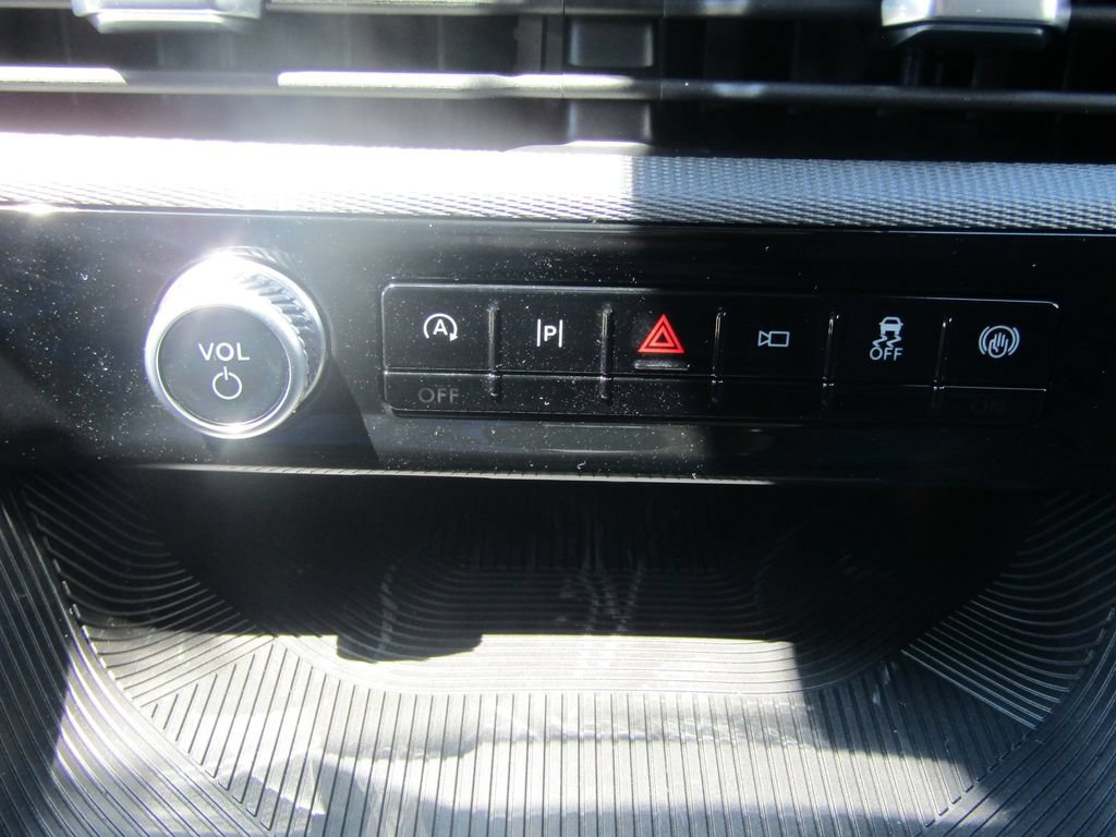 New 2026 Ford Explorer ST-Line AWD/4WD image 27