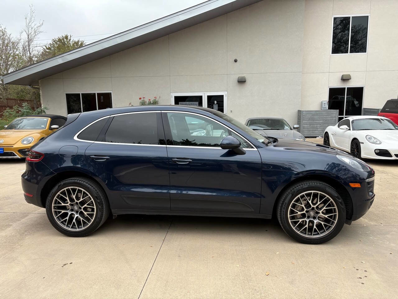Used 2016 Porsche Macan S AWD/4WD image 3
