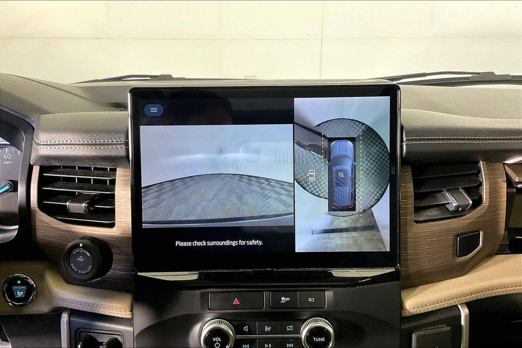 Used 2023 Ford Expedition Max Limited image 31